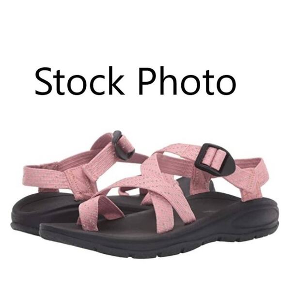 Madden Girl Blush Reflective/Pink Sun Sandals Size 6 Toe-Loop Ankle Strap Buckle - Picture 8 of 8